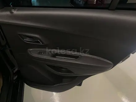 Chevrolet Tracker 2021 годаүшін9 250 000 тг. в Алматы – фото 17