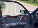 Mercedes-Benz E 320 2000 года за 6 000 000 тг. в Мерке – фото 5