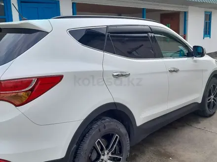 Hyundai Santa Fe 2012 года за 9 300 000 тг. в Алматы – фото 4