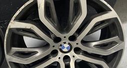R20 BMW X5 за 280 000 тг. в Алматы – фото 4