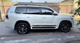 Toyota Land Cruiser 2020 года за 40 700 000 тг. в Алматы – фото 3
