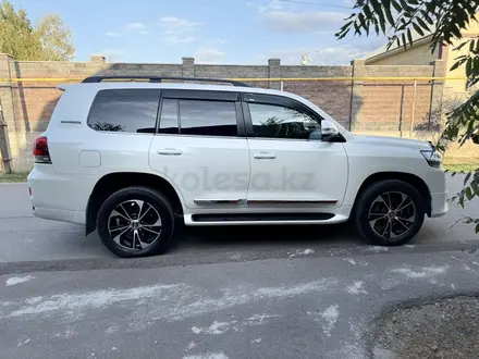 Toyota Land Cruiser 2020 года за 40 700 000 тг. в Алматы – фото 3