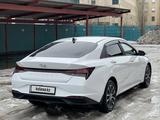 Hyundai Elantra 2021 года за 9 100 000 тг. в Актобе – фото 5