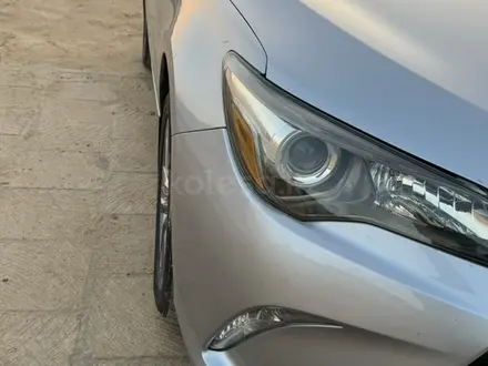 Toyota Camry 2016 года за 6 700 000 тг. в Актау – фото 2