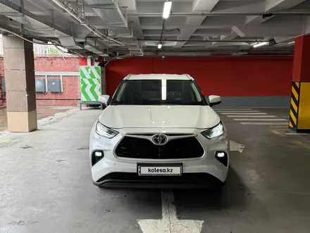 Toyota Highlander 2024 года за 31 500 000 тг. в Алматы – фото 3