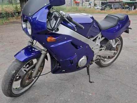 Yamaha  FZR400 1996 года за 1 300 000 тг. в Алматы – фото 3