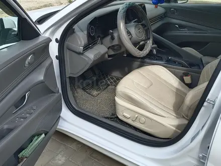 Hyundai Elantra 2021 года за 10 200 000 тг. в Атырау – фото 7