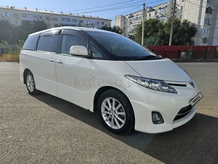 Toyota Estima 2010 года за 5 500 000 тг. в Атырау – фото 2