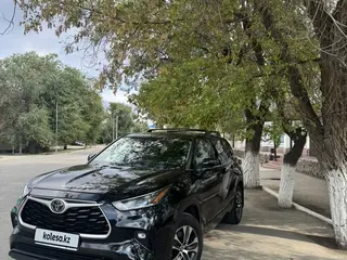 Toyota Highlander, 2021
