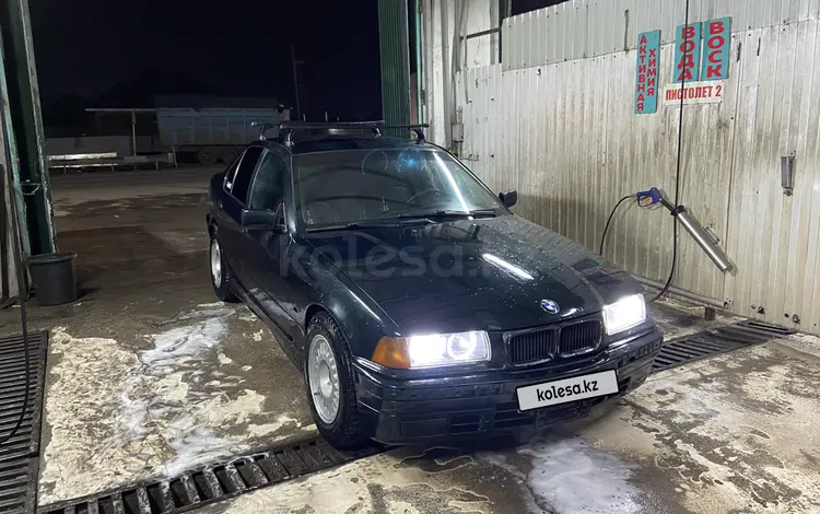 BMW 325 1992 годаүшін1 300 000 тг. в Алматы