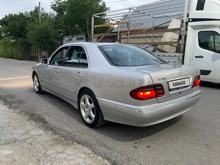 Mercedes-Benz E 320 2000 года за 6 000 000 тг. в Шымкент – фото 13