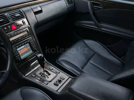 Mercedes-Benz E 320 2000 года за 6 000 000 тг. в Шымкент – фото 14