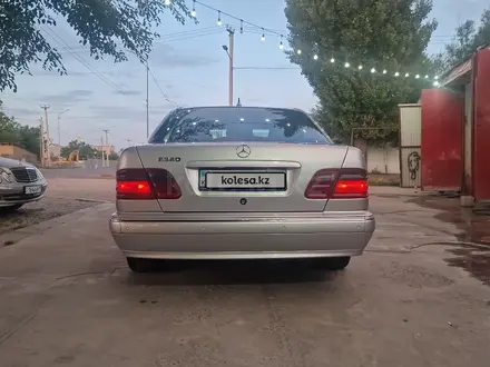 Mercedes-Benz E 320 2000 года за 6 000 000 тг. в Шымкент – фото 31