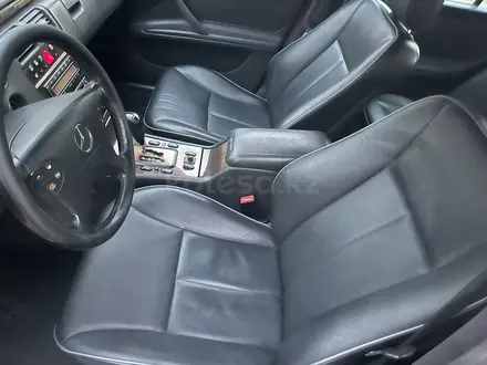 Mercedes-Benz E 320 2000 года за 6 000 000 тг. в Шымкент – фото 7