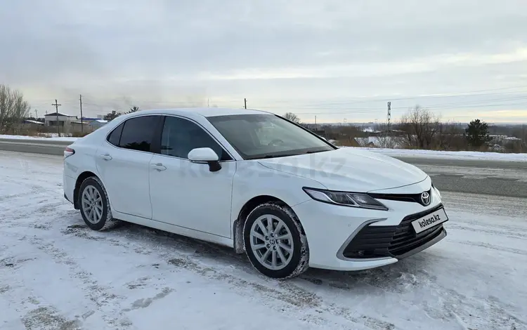 Toyota Camry 2021 годаүшін14 000 000 тг. в Семей