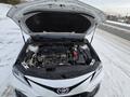 Toyota Camry 2021 годаүшін14 000 000 тг. в Семей – фото 8