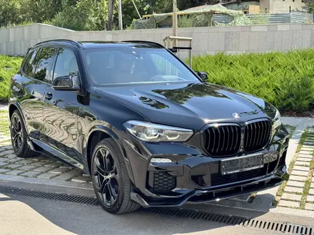 BMW X5 2019 года за 26 000 000 тг. в Алматы – фото 3
