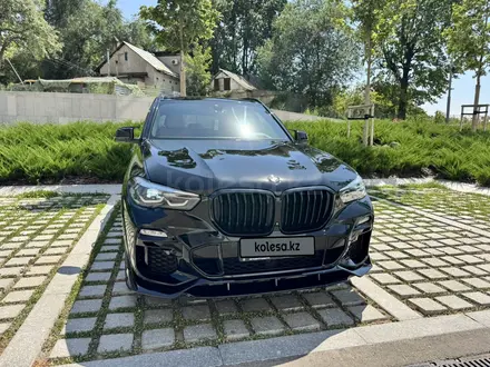 BMW X5 2019 года за 26 000 000 тг. в Алматы – фото 9