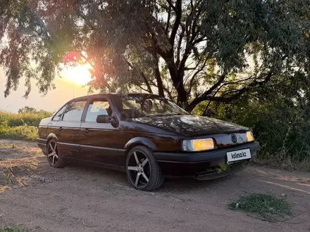 Volkswagen Passat 1993 года за 1 300 000 тг. в Экибастуз – фото 10