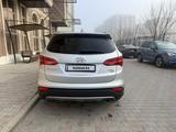 Hyundai Santa Fe 2014 года за 8 000 000 тг. в Атырау – фото 4