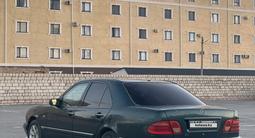 Mercedes-Benz E 230 1997 года за 1 900 000 тг. в Жанаозен – фото 5