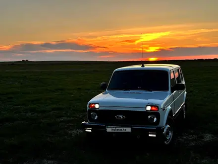 ВАЗ (Lada) Lada 2131 (5-ти дверный) 2013 года за 2 450 000 тг. в Атырау – фото 4