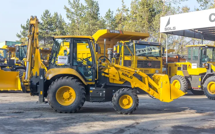 SDLG  Экскаватор – погрузчик B877F 2026 года за 33 200 000 тг. в Жезказган