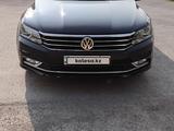 Volkswagen Passat 2017 года за 7 500 000 тг. в Костанай – фото 5