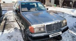 Mercedes-Benz E 230 1990 годаfor1 300 000 тг. в Астана