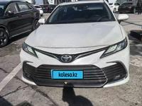 Toyota Camry 2022 года за 7 800 000 тг. в Алматы