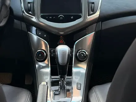 Chevrolet Cruze 2013 года за 3 500 000 тг. в Петропавловск – фото 10