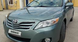 Toyota Camry 2010 года за 5 500 000 тг. в Атырау – фото 2