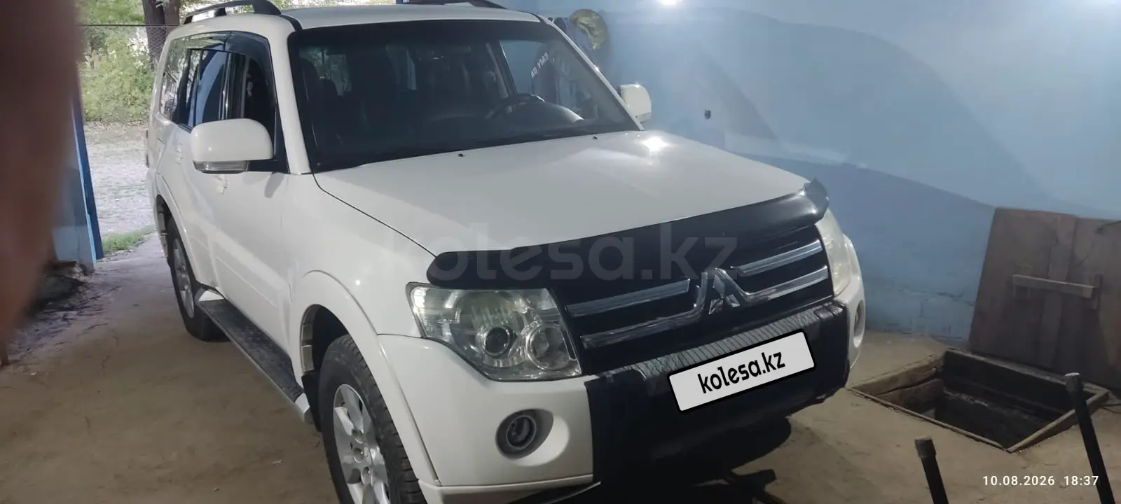 Mitsubishi Pajero, 2011