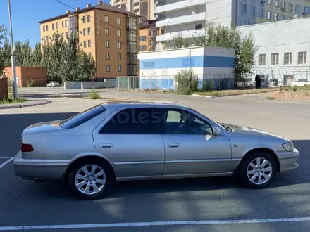 Toyota Camry 2000 года за 3 450 000 тг. в Павлодар – фото 4