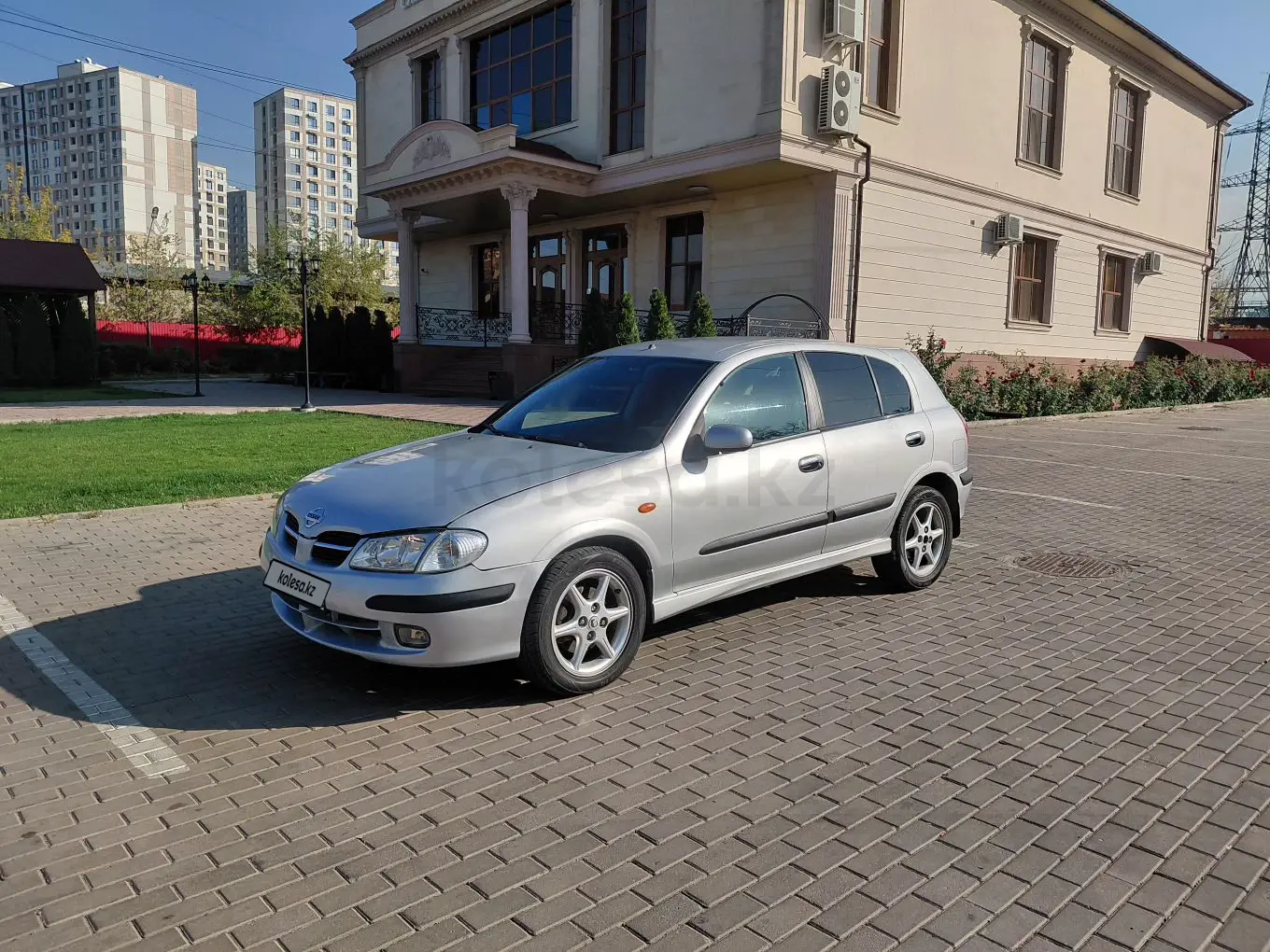 Nissan Almera, 2002