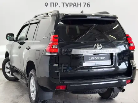 Toyota Land Cruiser Prado 2022 года за 26 250 000 тг. в Астана – фото 2