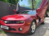 Chevrolet Camaro 2009 года за 10 700 000 тг. в Алматы – фото 3