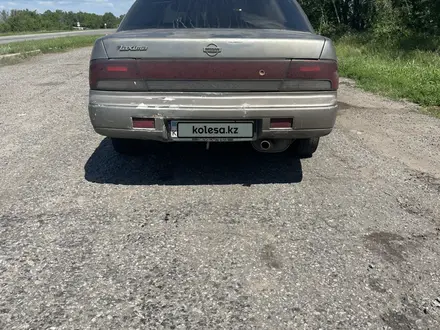 Nissan Maxima 1991 года за 400 000 тг. в Петропавловск – фото 4