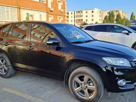 Toyota RAV4 2012 года за 8 100 000 тг. в Актобе