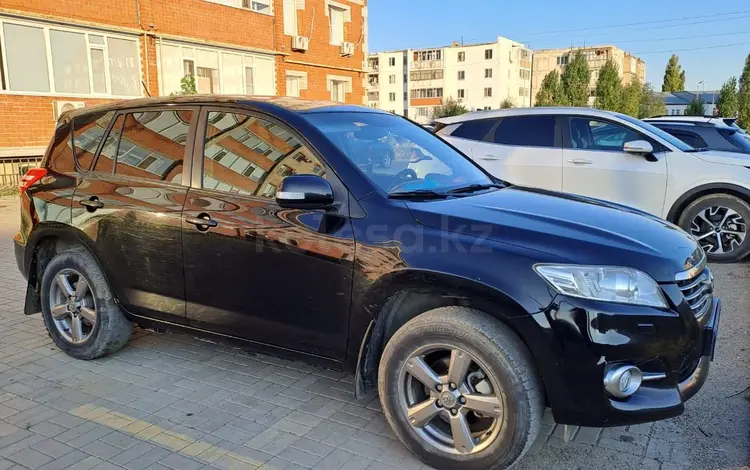 Toyota RAV4 2012 года за 8 100 000 тг. в Актобе