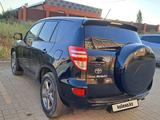 Toyota RAV4 2012 года за 8 100 000 тг. в Актобе – фото 3