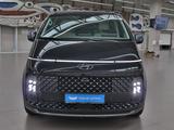 Hyundai Staria Luxe 2023 года за 18 990 000 тг. в Алматы – фото 2