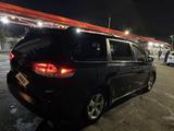 Toyota Sienna 2014 годаfor9 000 000 тг. в Шымкент – фото 4