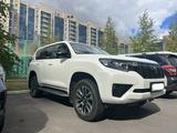 Toyota Land Cruiser Prado 2022 годаүшін31 000 000 тг. в Астана – фото 2