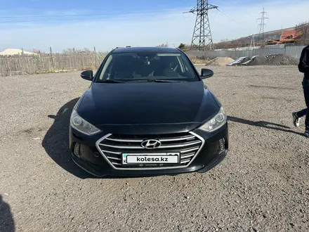 Hyundai Elantra 2018 года за 6 200 000 тг. в Алматы