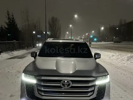 Toyota Land Cruiser 2021 года за 55 000 000 тг. в Астана