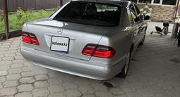 Mercedes-Benz E 320 1997 года за 4 000 000 тг. в Алматы – фото 2