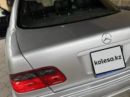 Mercedes-Benz E 320 1997 года за 4 500 000 тг. в Алматы – фото 5