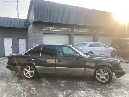 Mercedes-Benz E 280 1992 года за 1 700 000 тг. в Алматы – фото 3