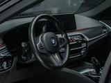 BMW 5 серия 2023 годаүшін24 200 000 тг. в Шымкент – фото 5